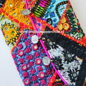 SOBRE VINTAGE FUCSIA CON MONEDAS